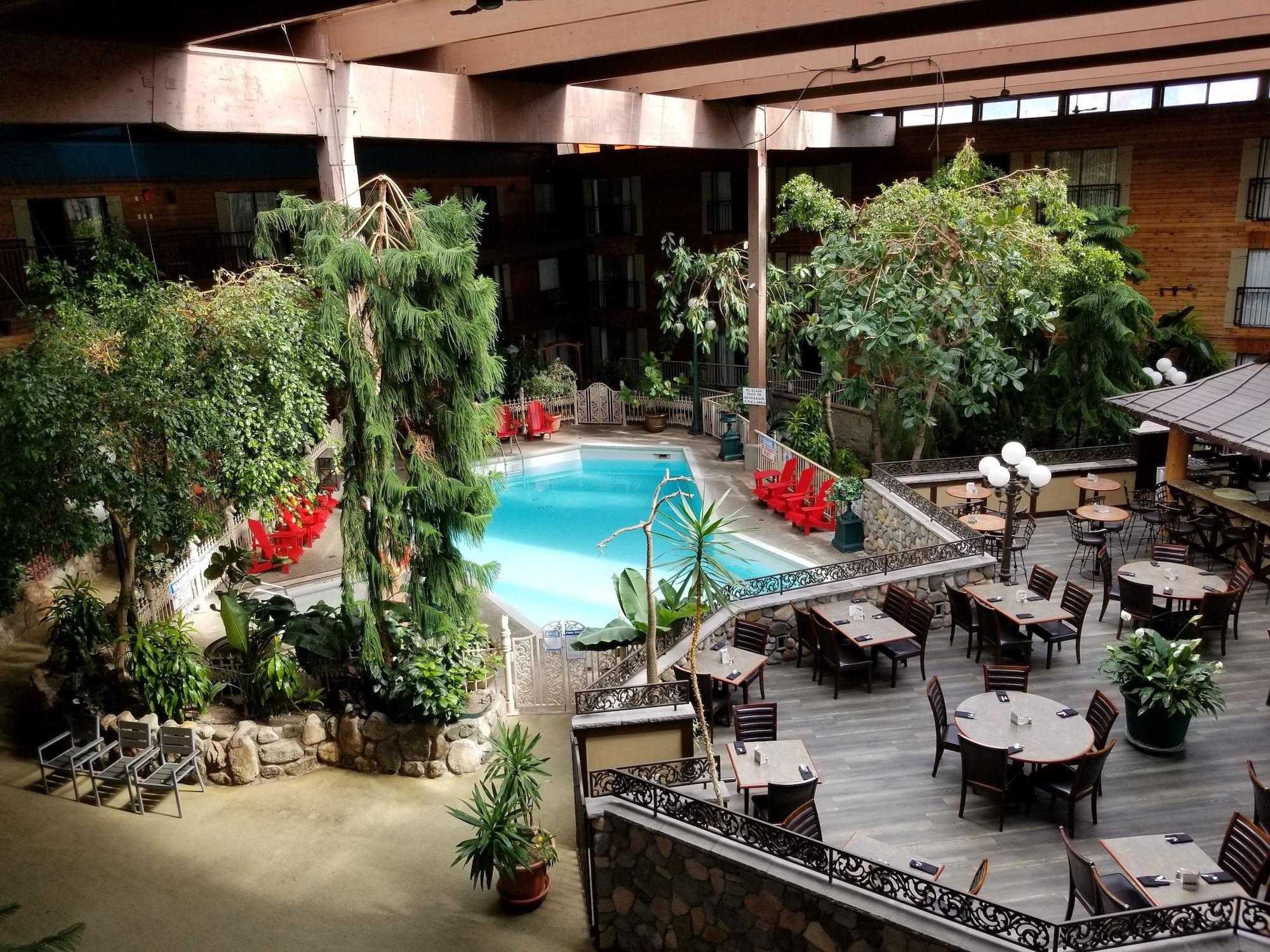 Prestige Vernon Lodge Экстерьер фото