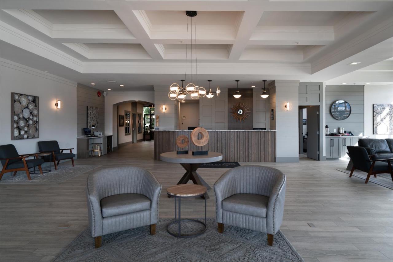 Prestige Vernon Lodge Экстерьер фото